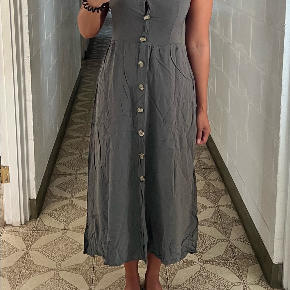 Elegant Olive Green Button-Down Dress